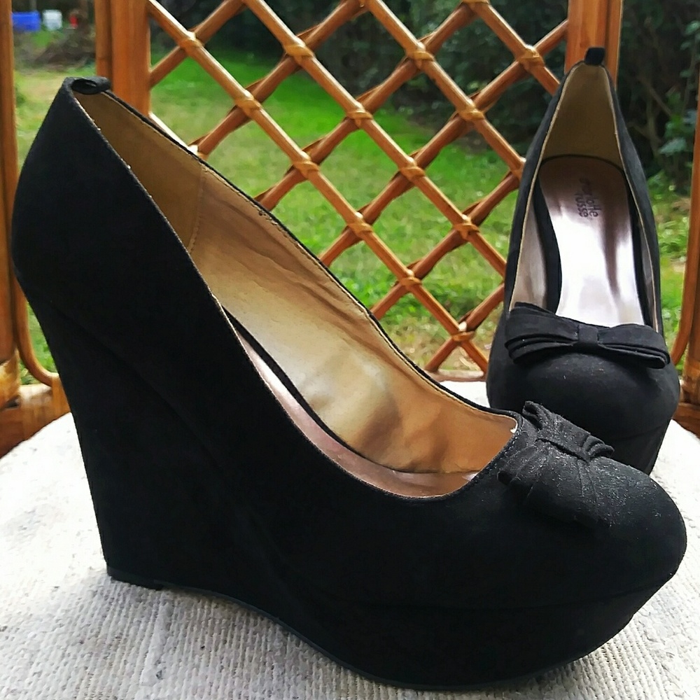 Black Suede Charlotte Russe Wedges w/ front bow